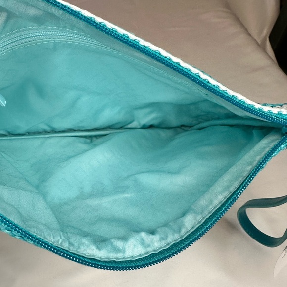 NWT - Vera Bradley Straw Wristlet Antilles Treasure - Picture 5 of 6